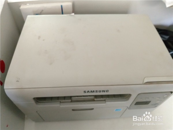 给打印机更换粉盒有哪些步骤