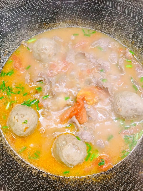 番茄牛肉丸子汤