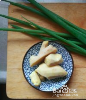 制作好吃白切鸡