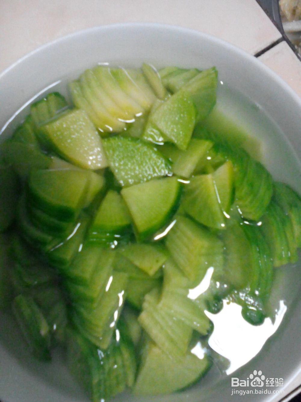 创新菜仿制辣花萝卜