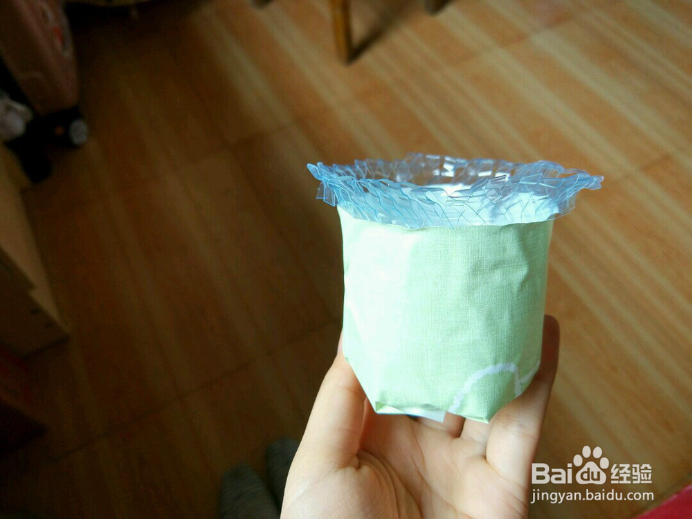 废弃饮料瓶的二次利用