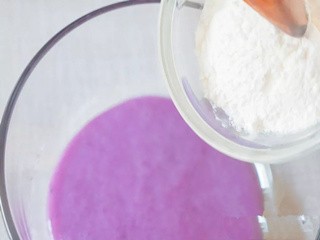 紫甘蓝肉松饼怎么做？