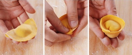 教你如何制作金银元宝蒸饺