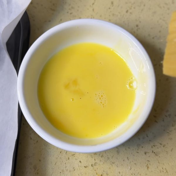 广式金沙奶黄月饼