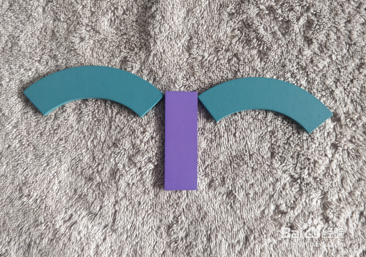 用蒙氏积木怎样拼一只花蛾子呢？