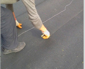 如何更好铺装好人造草坪