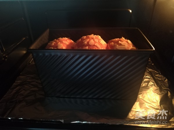 红心火龙果吐司