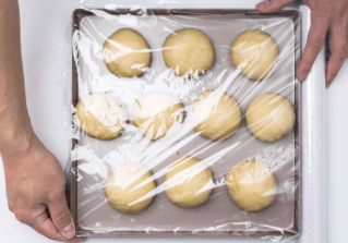 蜂蜜脆底小面包