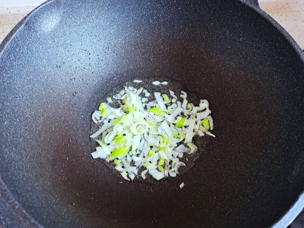 家常豆腐鸡蛋汤