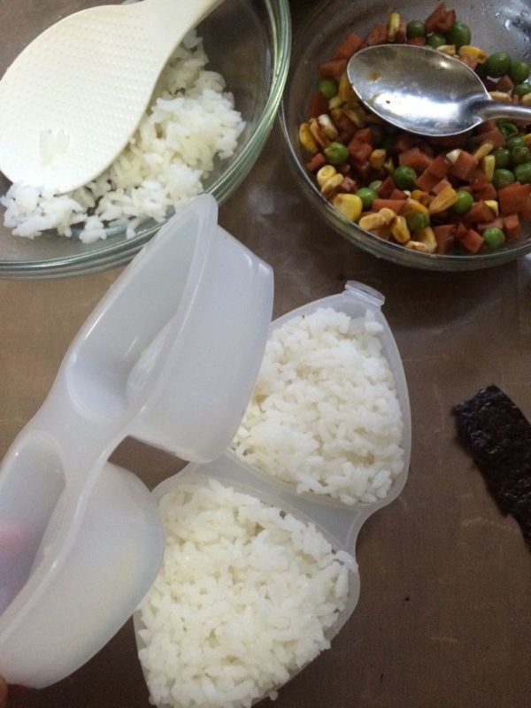 香甜米粒饭团子