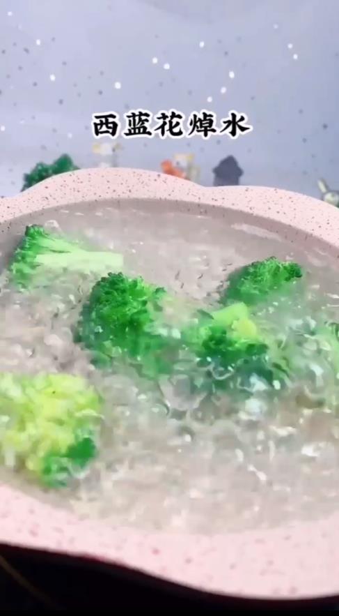 如何做宝宝第一口补铁小肉丸