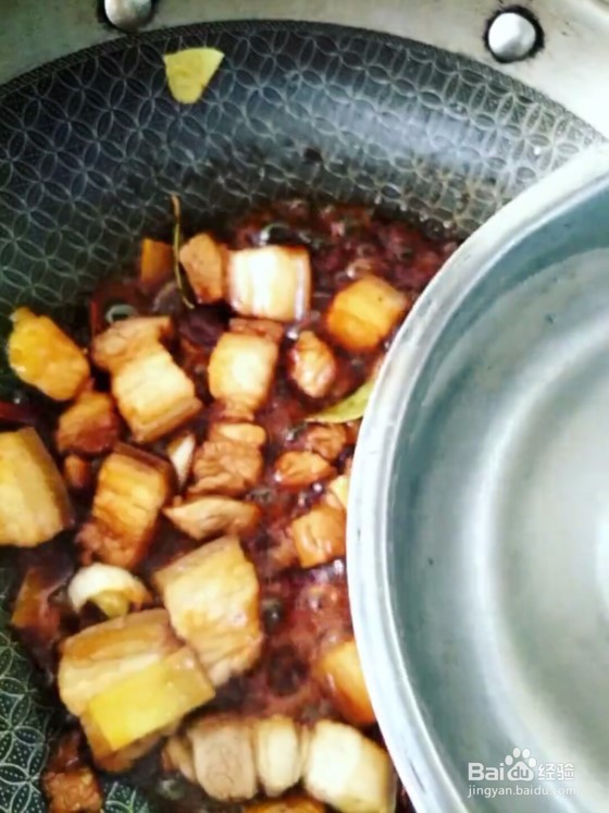 鲜香板栗红烧肉