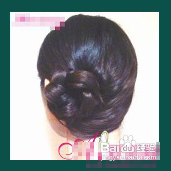 怎样扎丸子头麻花辫