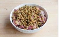 何让夏季肉菜，开胃解腻的吃法——酸豇豆蒸排骨