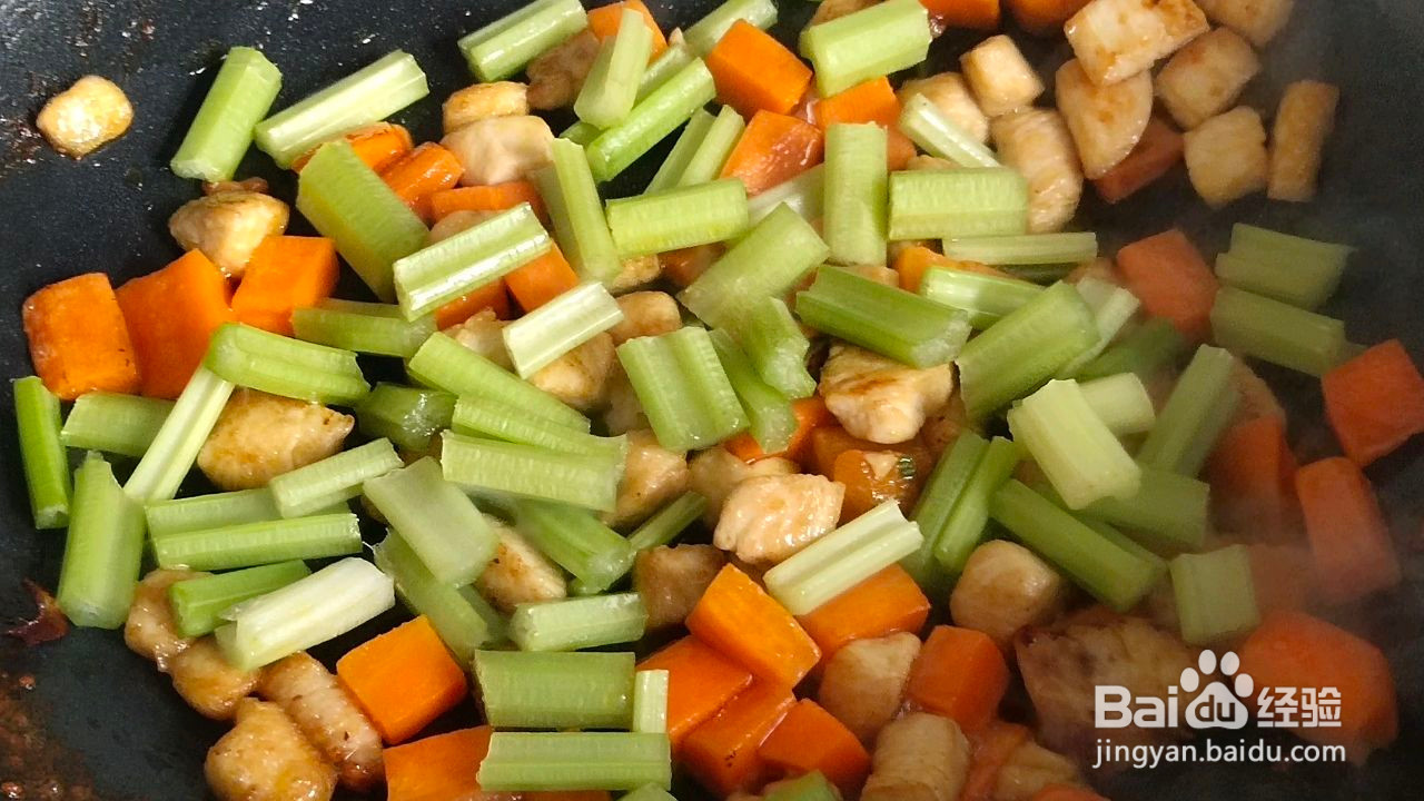 爆炒鸡丁的做法