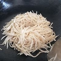 酱香芋头丝怎样做