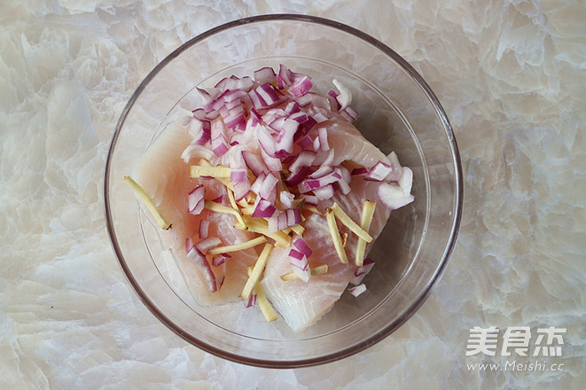 香煎黑椒龙利鱼