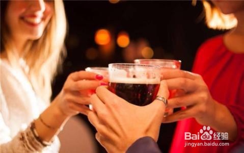 喝酒前吃什么不容易醉
