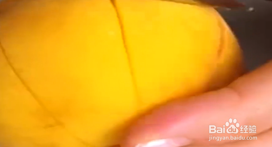 如何轻松剥水果