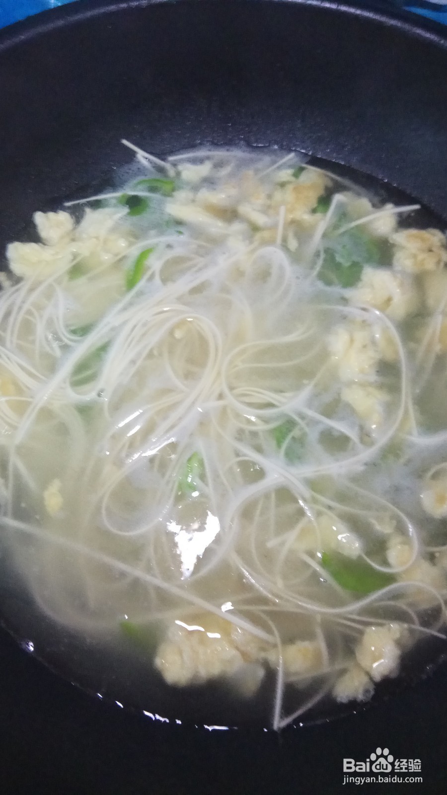 青椒鸡蛋汤面的美味做法