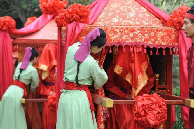 送闺蜜出嫁文艺的句子