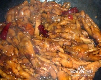 教你怎样轻松烹出健康卤味鸡爪