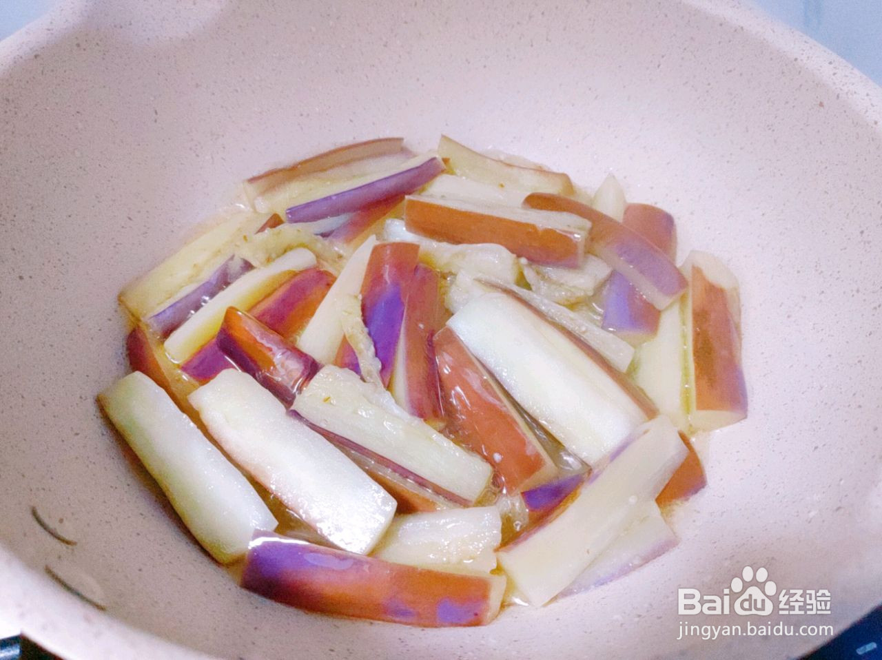 青椒肉沫茄子的做法