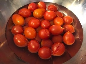 凉拌番茄制作过程