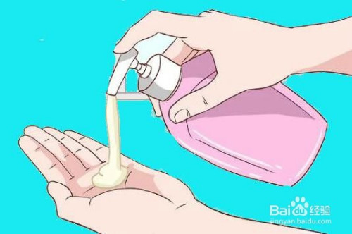 如何清洗粘在皮肤上的独角膏药