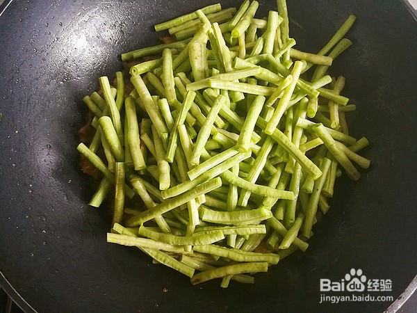 家常牛肉炒豆角