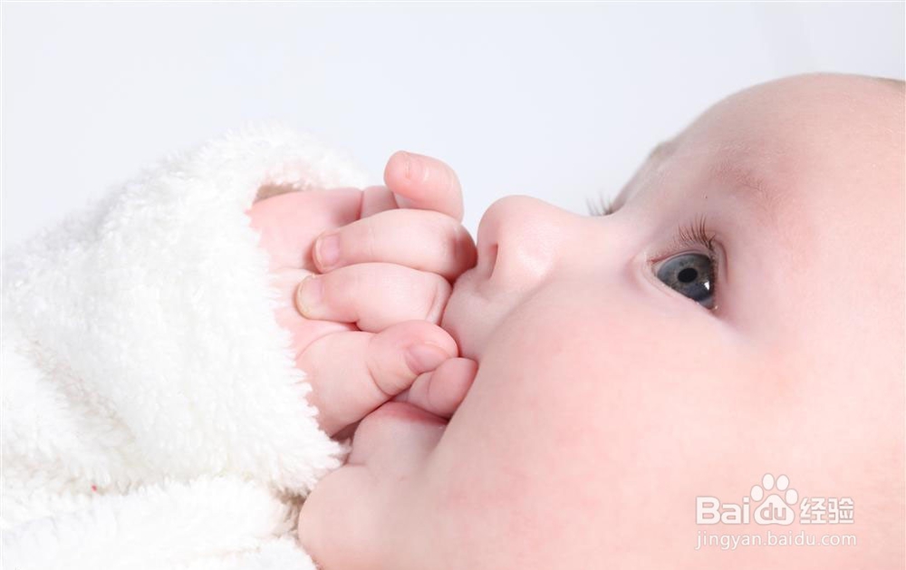 宝宝发烧了咋办