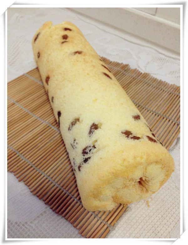 葡萄干戚风蛋糕卷