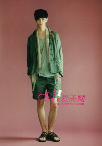 秋冬帅气男装搭配英伦范儿十足