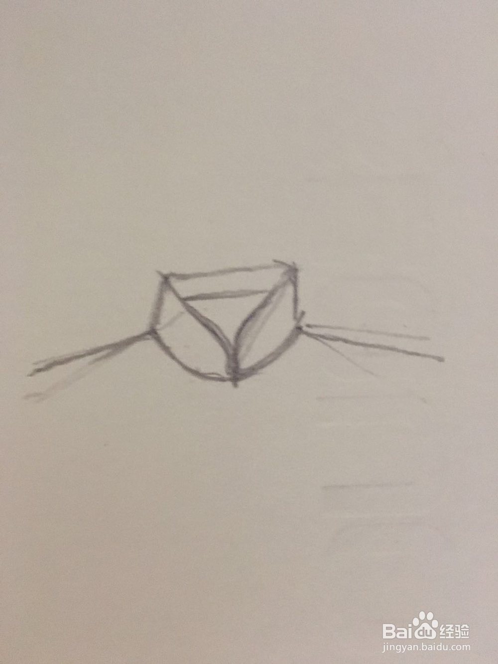 怎样画男士短袖中式服的简笔画