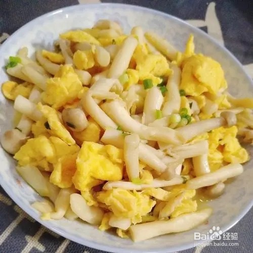 海鲜菇炒鸡蛋