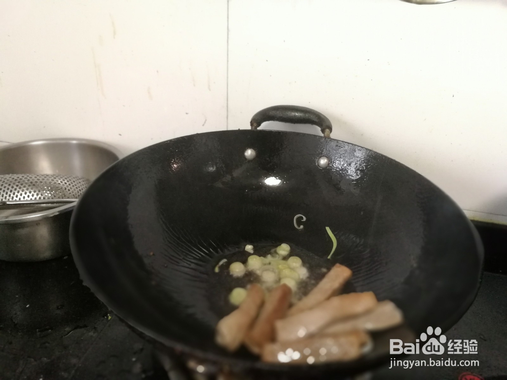 猪肉条炖豆角