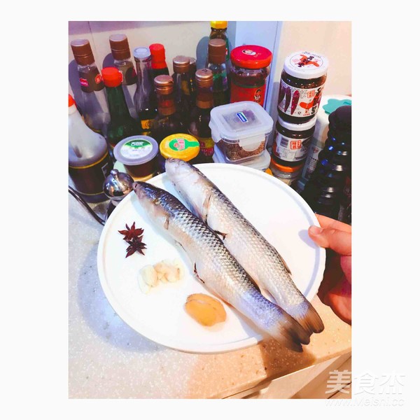 炖鱼的家常做法