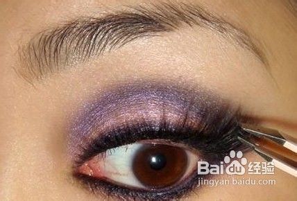 紫色烟熏妆画法