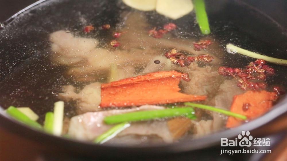 来碗热气腾腾粉丝羊排汤,没暖气也暖洋洋!