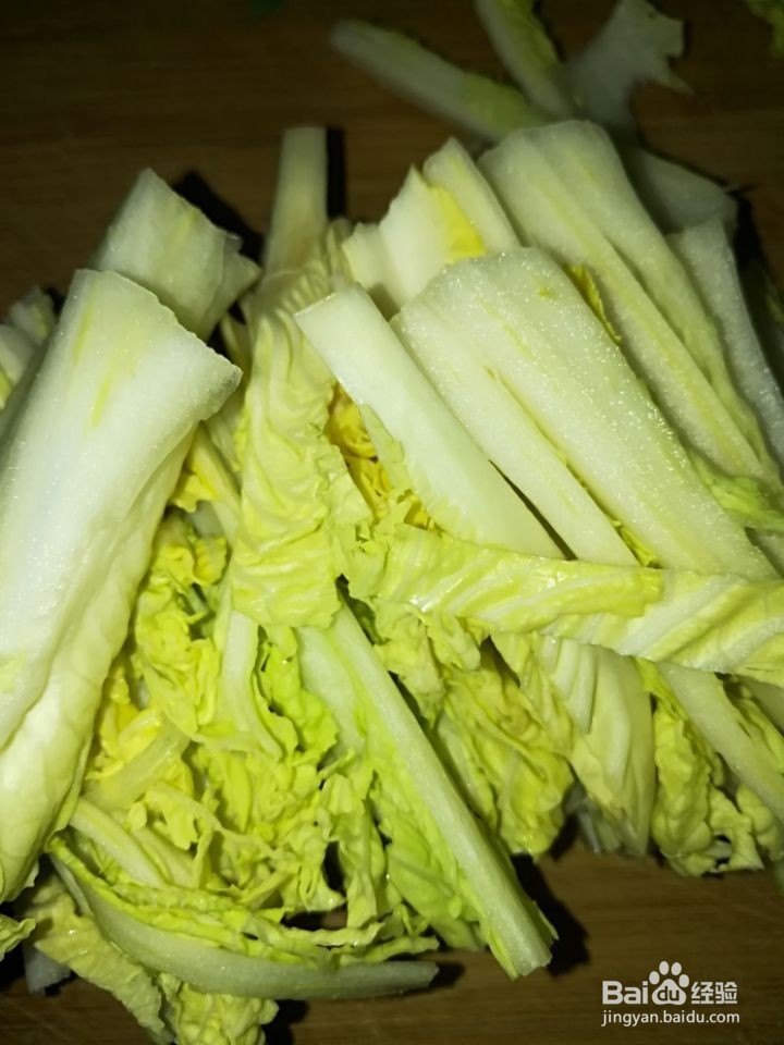 蒜苗白菜搭配炒的美味吃法