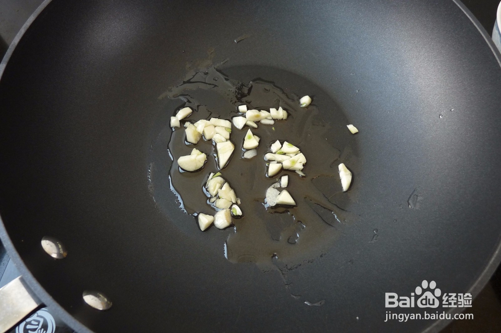 胡萝卜这样做最好吃：xo酱炒胡萝卜