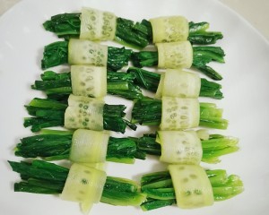 创意油麦菜制作过程