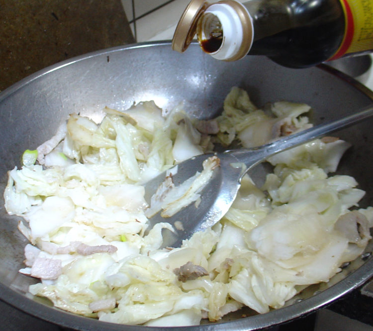 白菜炖山东大粉皮，你知道怎么做吗？