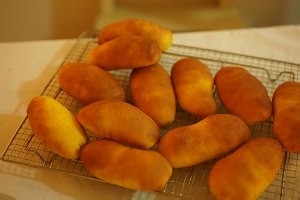 奶味胡萝卜餐包的做法