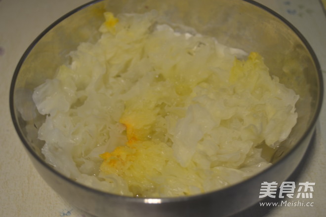 玫瑰银耳红枣羹
