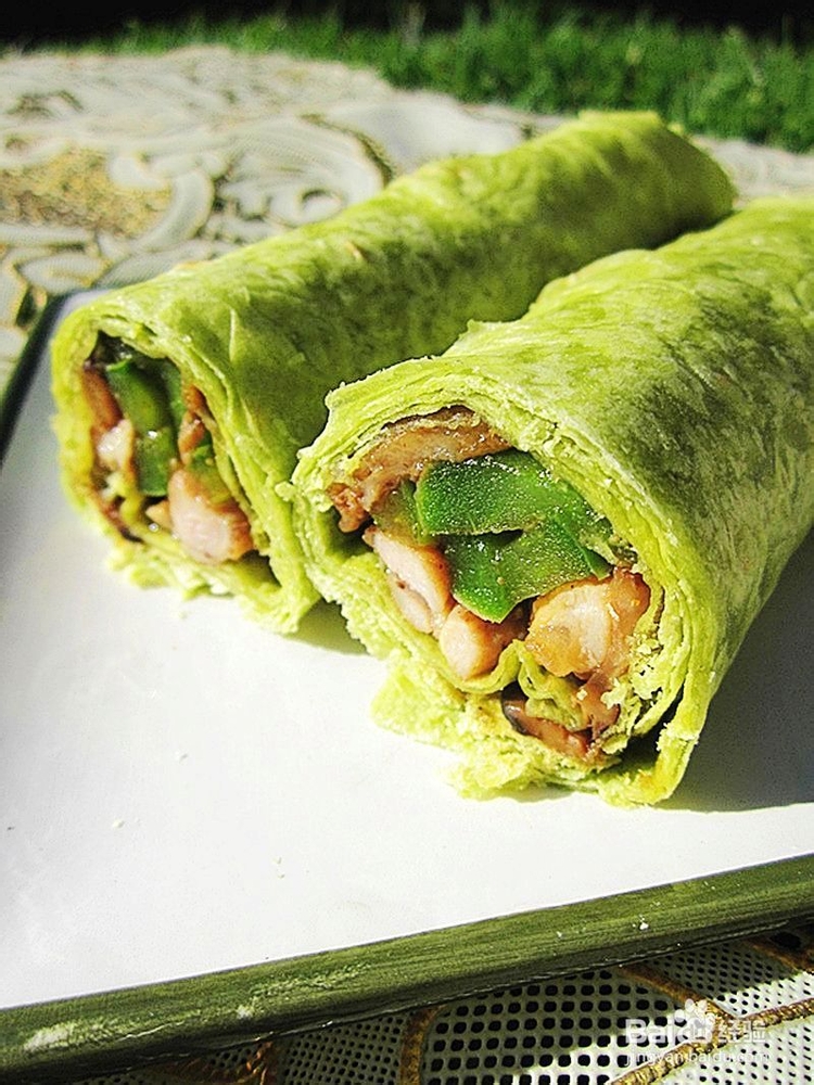 冬菇鸡肉菠菜卷饼的做法