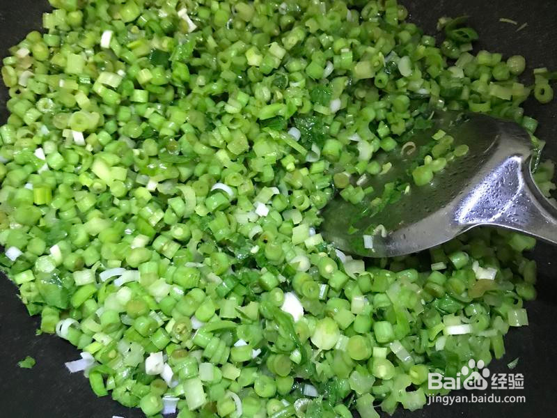 豆角五花肉炒饭的做法