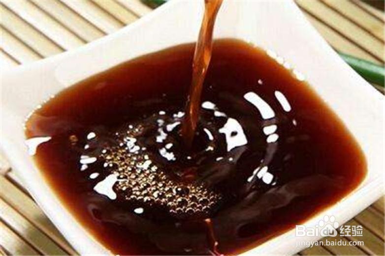 衣服上咖啡污渍怎么洗