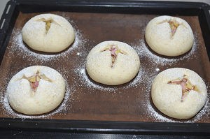 芝士熔岩面包的做法