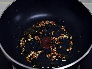 爆炒西兰花怎么做